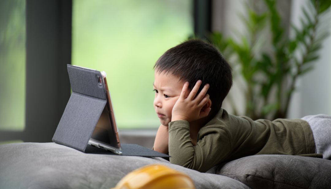 Screen Time and Growing Minds: What Parents Need to Know (Especially for ADHD)
